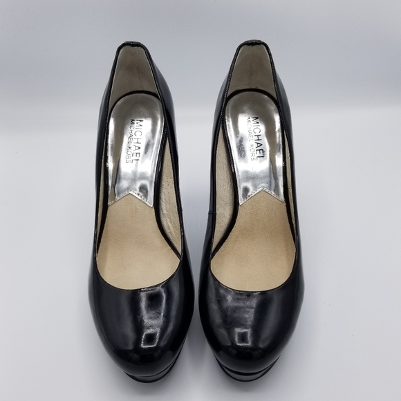 MICHAEL Michael Kors Shoes - Women's Michael Kors Black High Heel Pumps Size 9M
